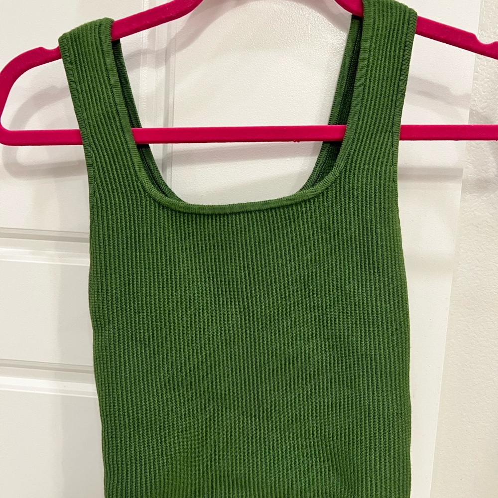 Abercrombie Ribbed Sweater Tank in Green